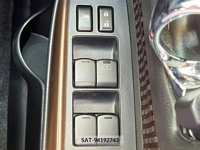 Nissan NOTE 2017-07 342975-24