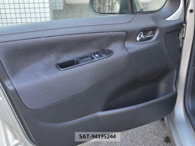 Peugeot 207 2008-05 206170-15