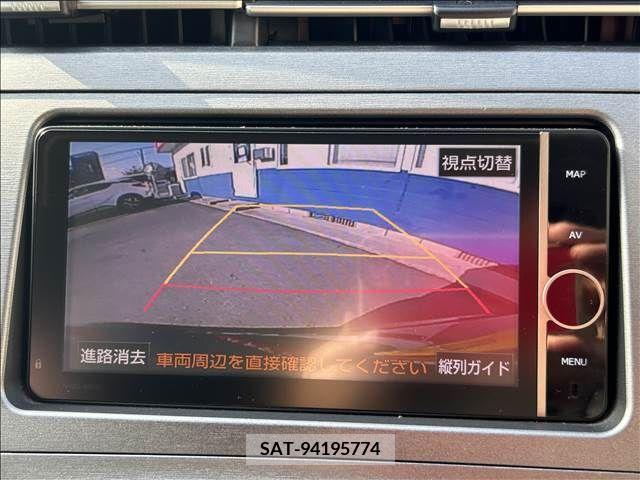 Toyota PRIUS 2014-01 282274-4