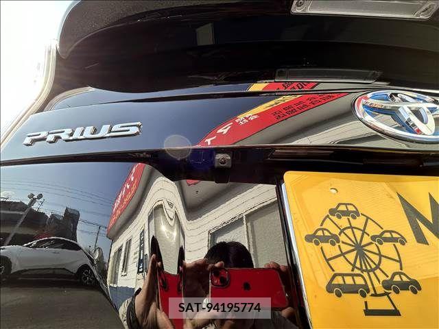 Toyota PRIUS 2014-01 282274-13