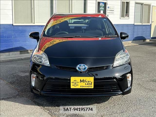 Toyota PRIUS 2014-01 282274-10