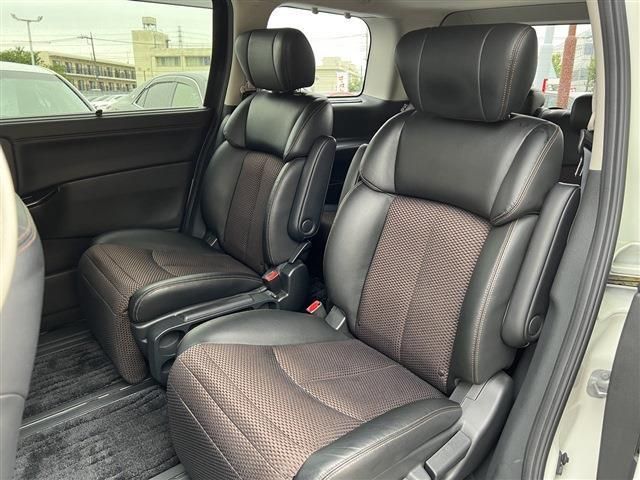 Nissan ELGRAND 2013-08 6678-19