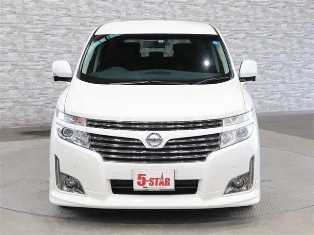 Nissan ELGRAND 2013-08 6678-7