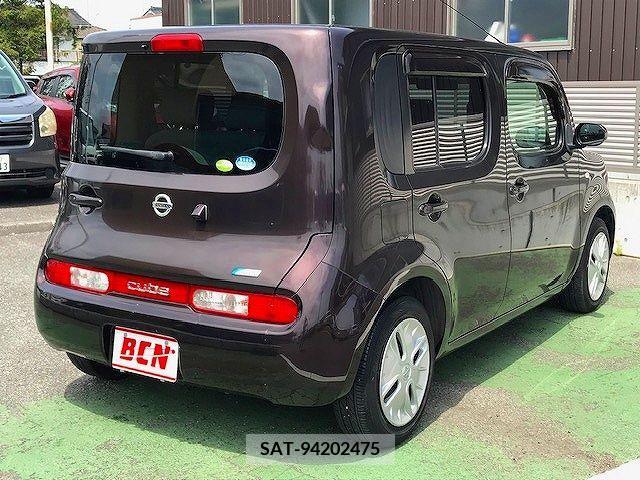 Nissan CUBE 2011-07 320685-2
