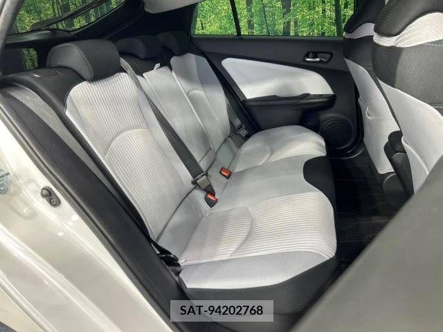 Toyota PRIUS 2021-03 221041-9