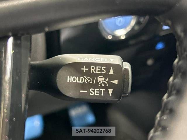 Toyota PRIUS 2021-03 221041-6