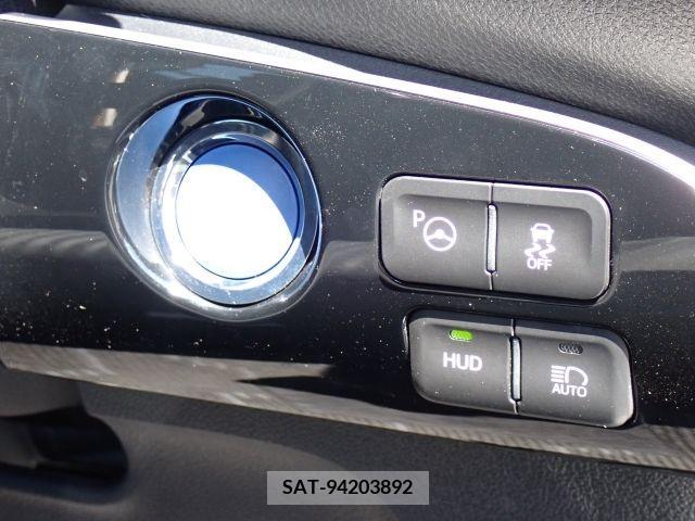 Toyota PRIUS 2019-01 237846-5