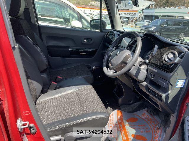 Suzuki HUSTLER 2016-05 272459-4