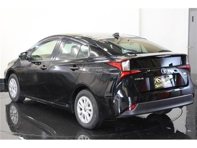 Toyota PRIUS 2020-04 182372-11