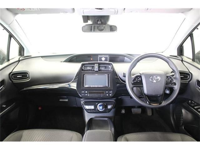 Toyota PRIUS 2020-04 182372-3