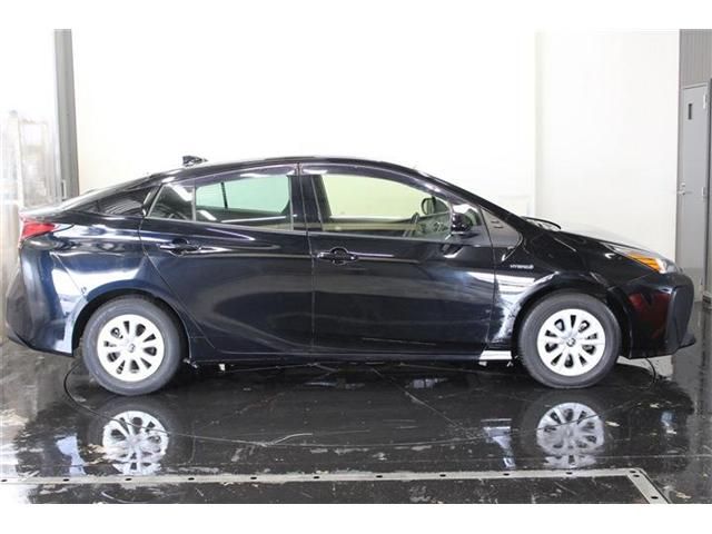 Toyota PRIUS 2020-04 182372-6