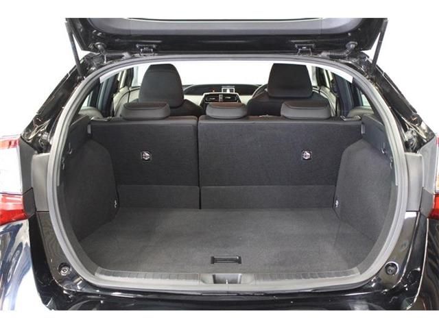 Toyota PRIUS 2020-04 182372-16