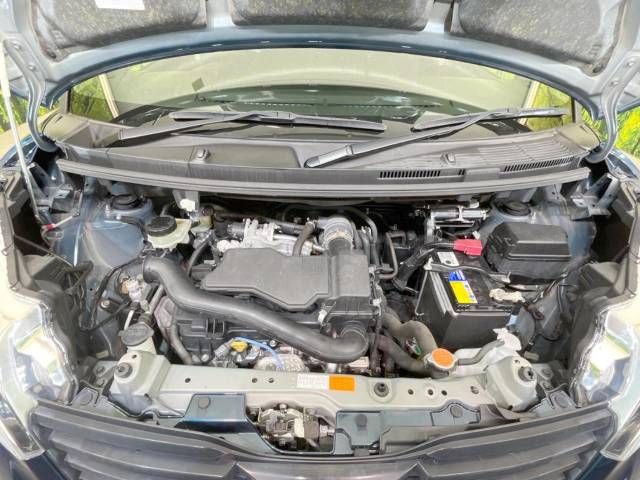 Toyota ROOMY 2018-02 10552-19