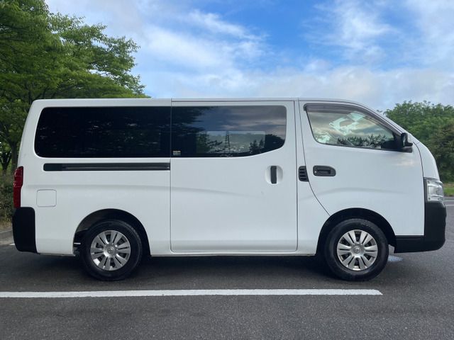 Nissan NV350 Caravan 2014-01 8343-7
