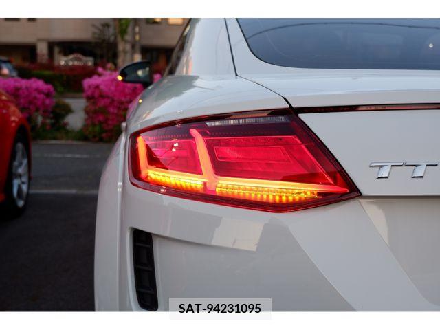 Audi TT 2021-06 261452-10