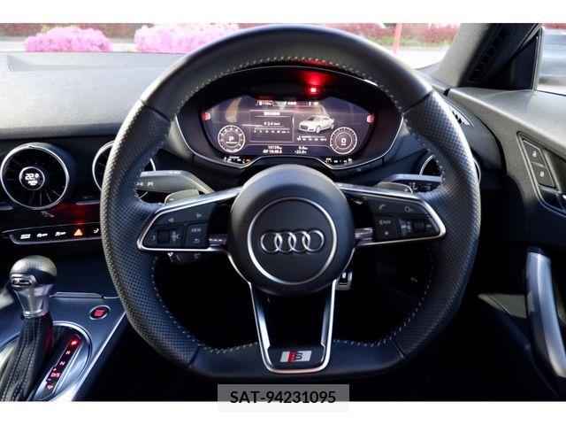 Audi TT 2021-06 261452-17