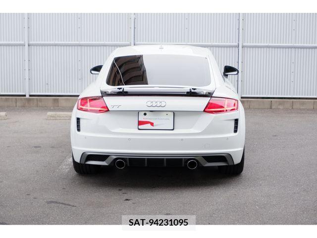 Audi TT 2021-06 261452-3