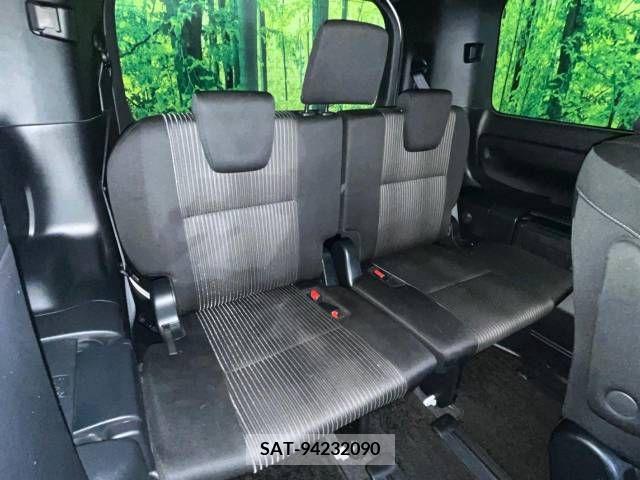 Toyota VOXY 2019-09 289019-7