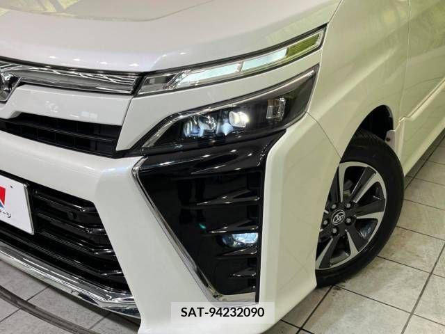 Toyota VOXY 2019-09 289019-10