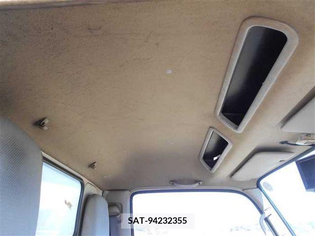 Hino DUTRO 2007-07 267708-7