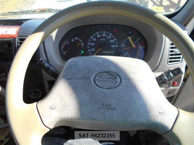 Hino DUTRO 2007-07 267708-9