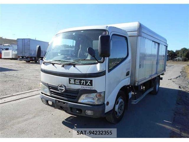 Hino DUTRO 2007-07 267708-0
