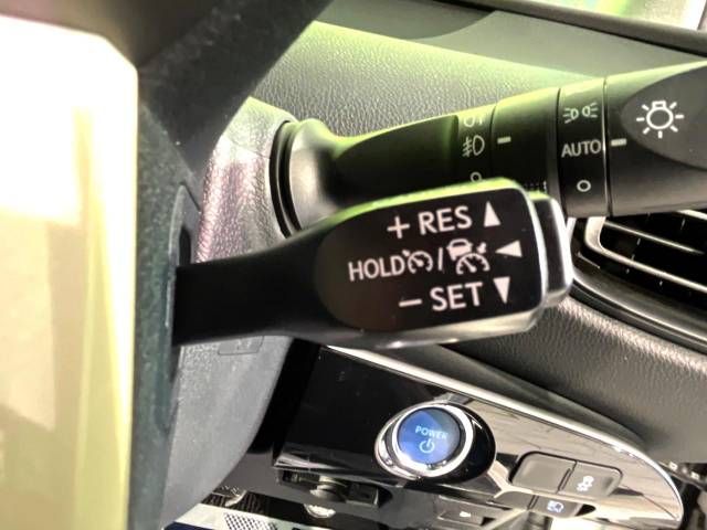 Toyota PRIUS 2016-03 193292-4