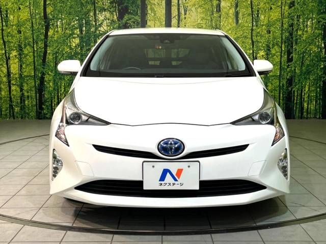 Toyota PRIUS 2016-03 193292-14