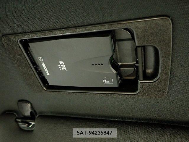 Mazda CX-8 2018-07 266610-26