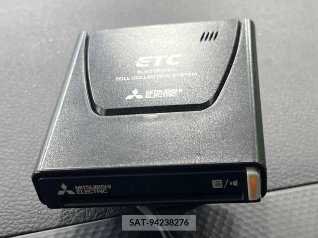 Suzuki HUSTLER 2023-06 272551-4