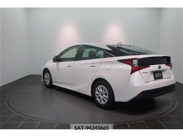 Toyota PRIUS 2022-07 373863-7
