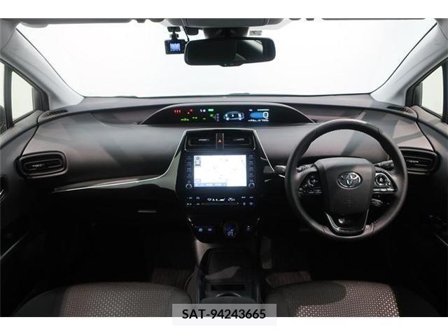 Toyota PRIUS 2022-07 373863-14