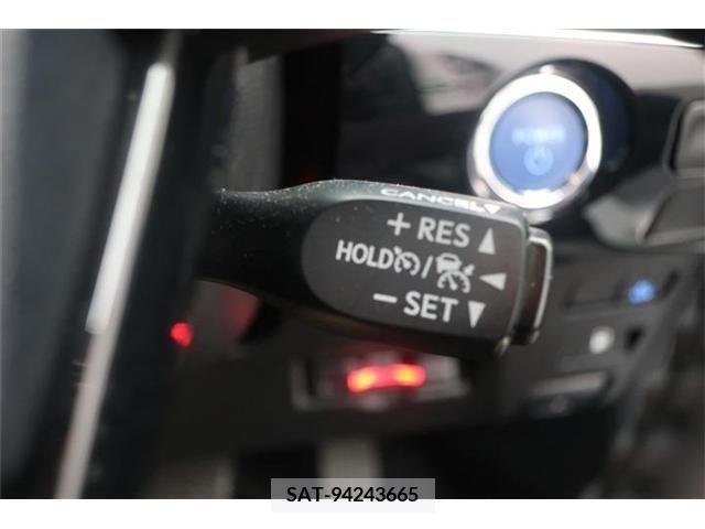Toyota PRIUS 2022-07 373863-24