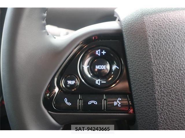Toyota PRIUS 2022-07 373863-20