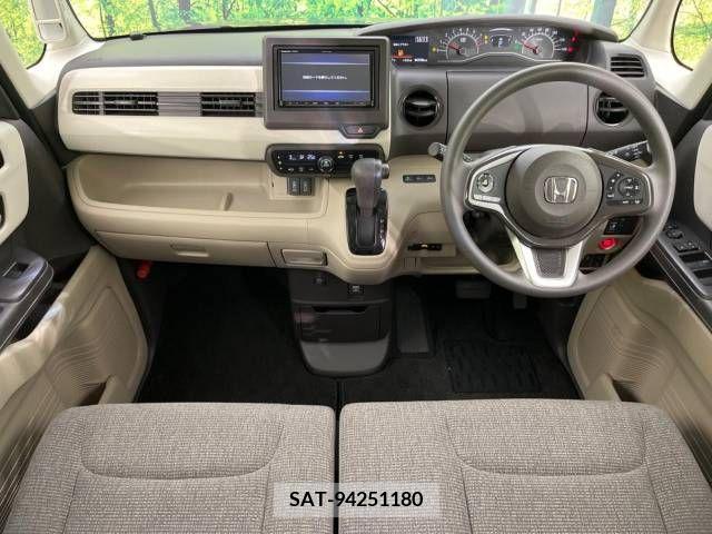 Honda N BOX 2018-01 278681-1