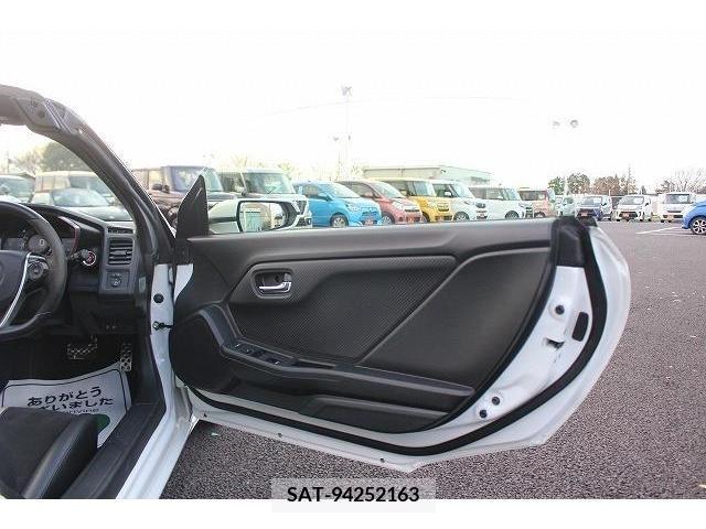 Honda S660 2020-05 204423-13