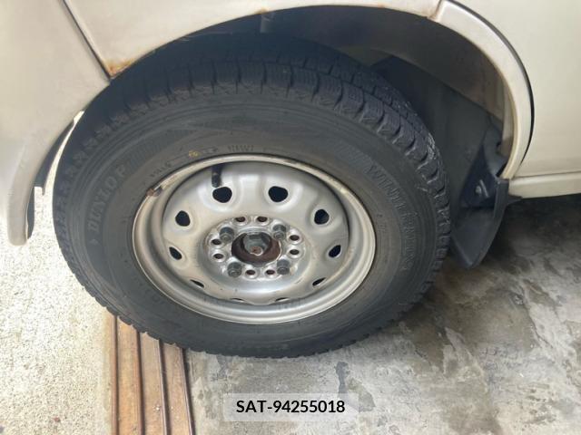 Suzuki EVERY 2003-02 390736-2