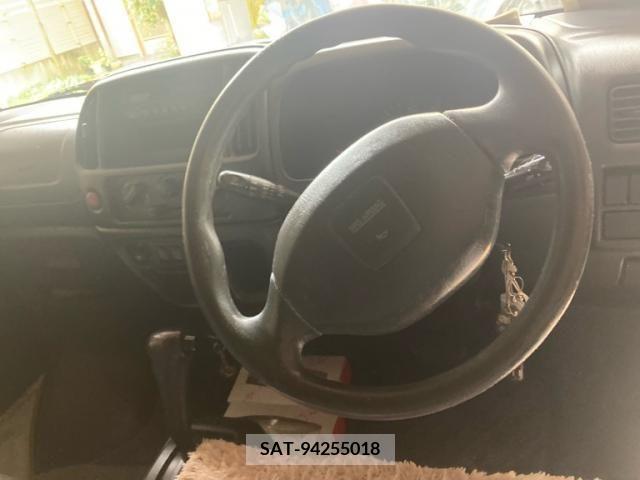 Suzuki EVERY 2003-02 390736-10