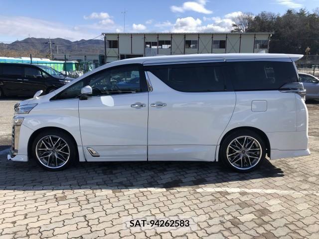 Toyota VELLFIRE 2018-10 210590-7