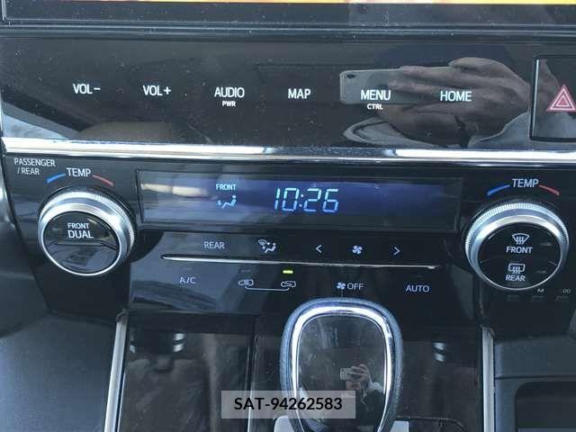 Toyota VELLFIRE 2018-10 210590-18
