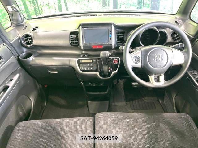 Honda N BOX 2016-12 240950-1