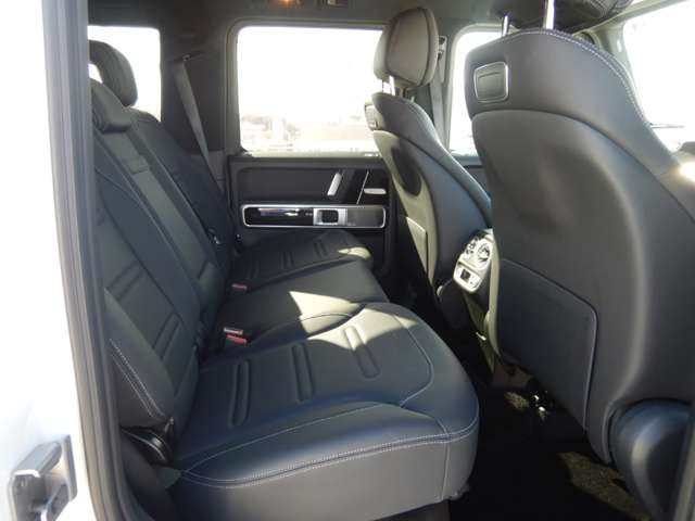 Mercedes Benz G-CLASS 2022-09 184926-26