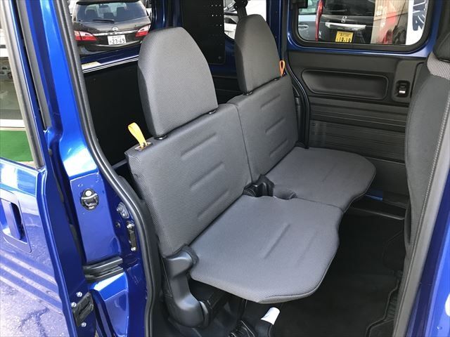 Honda N-VAN 2018-08 28241-11