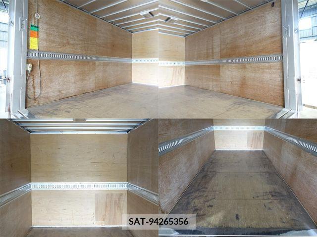 Mitsubishi CANTER 2014-03 294454-10