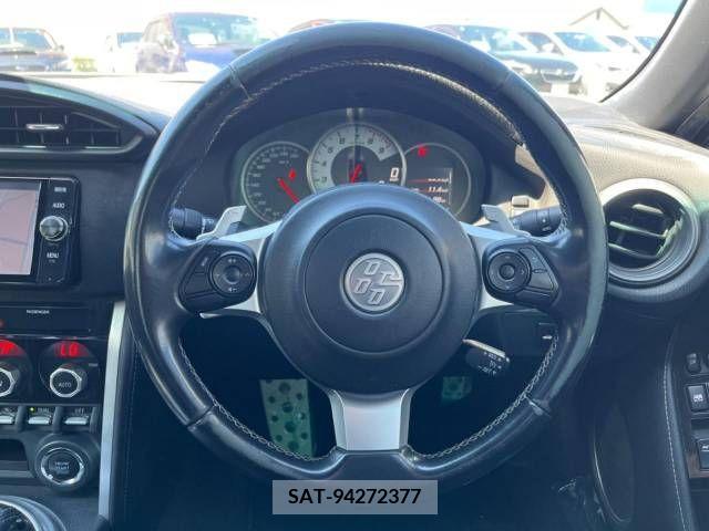 Toyota 86 2016-10 326452-11