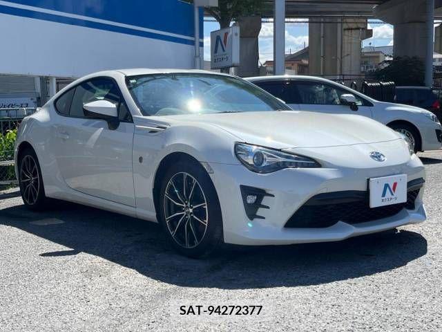 Toyota 86 2016-10 326452-13