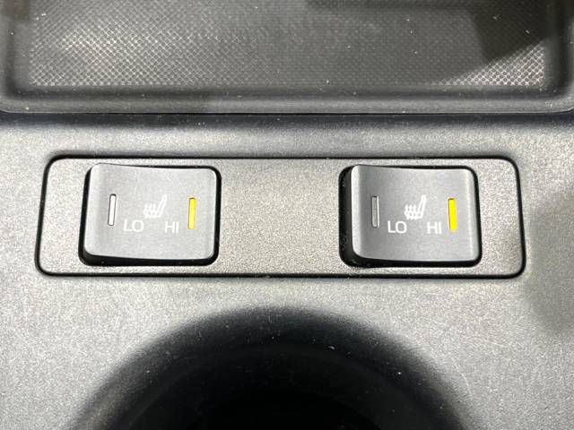 Toyota PRIUS 2021-01 194862-7