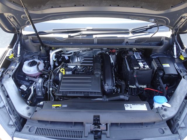 VolksWagen GOLF TOURAN 2017-07 7245-28