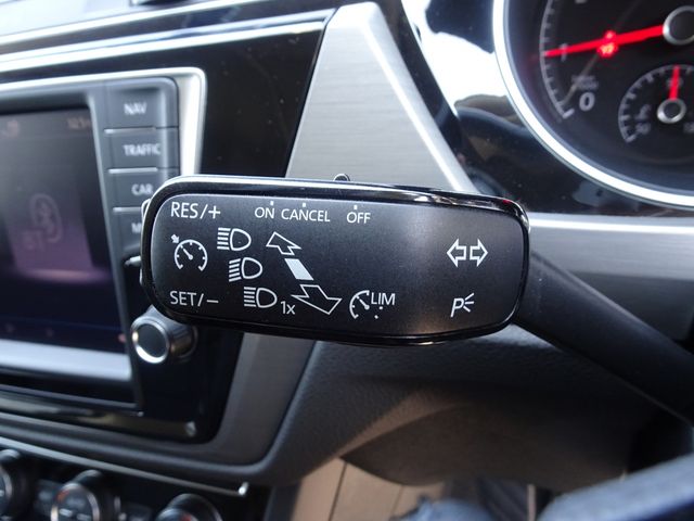 VolksWagen GOLF TOURAN 2017-07 7245-15