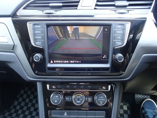 VolksWagen GOLF TOURAN 2017-07 7245-19